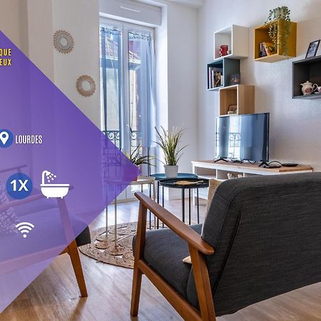 LE LYS- Appartement T3 tout equipé, vue imprenable sur le château de lourdes Esterno foto