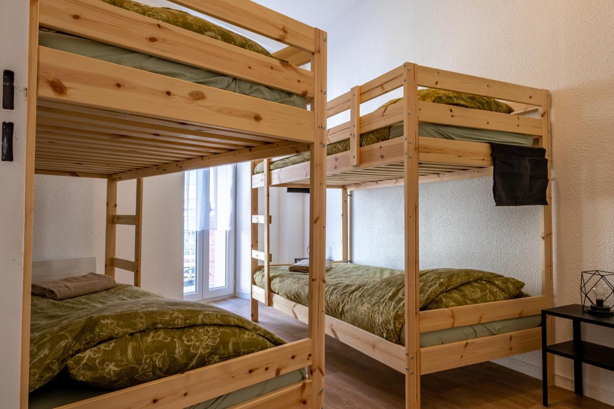 LE LYS- Appartement T3 tout equipé, vue imprenable sur le château de lourdes Esterno foto